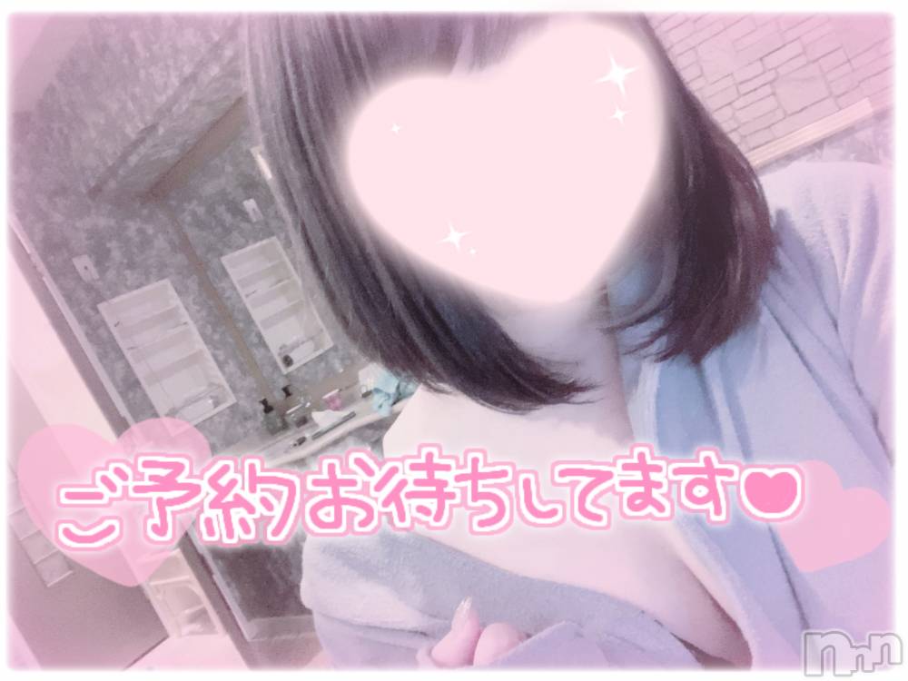 新潟手コキsleepy girl(スリーピーガール) あいらちゃん(22)の10月8日写メブログ「何を求めているんだろう」