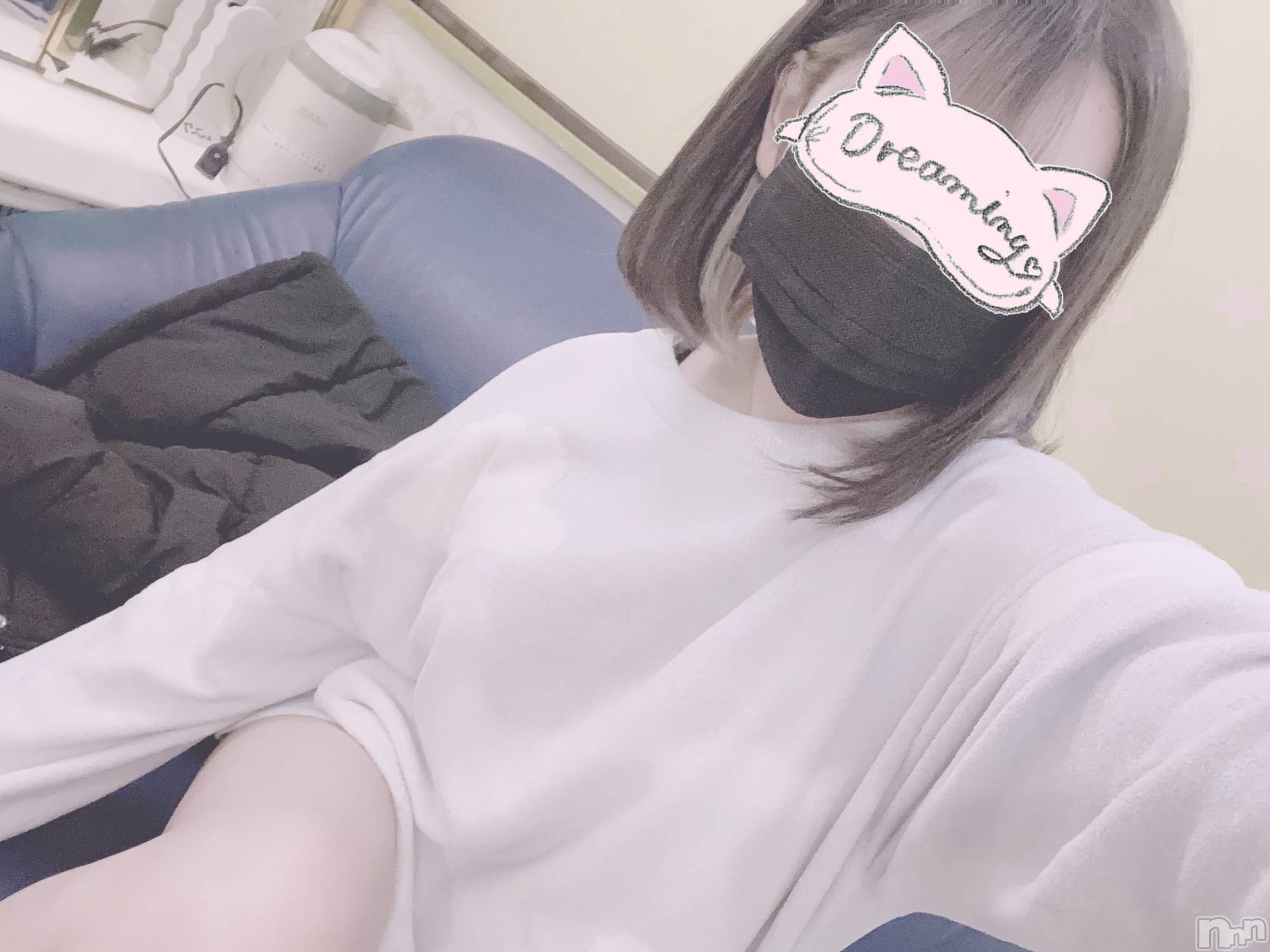 新潟手コキsleepy girl(スリーピーガール)あいらちゃん(22)の2022年12月6日写メブログ「AI化あいら🐰」