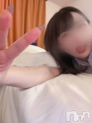 新潟手コキ sleepy girl(スリーピーガール) あいらちゃん(22)の10月25日写メブログ「金曜日だー！！😍」