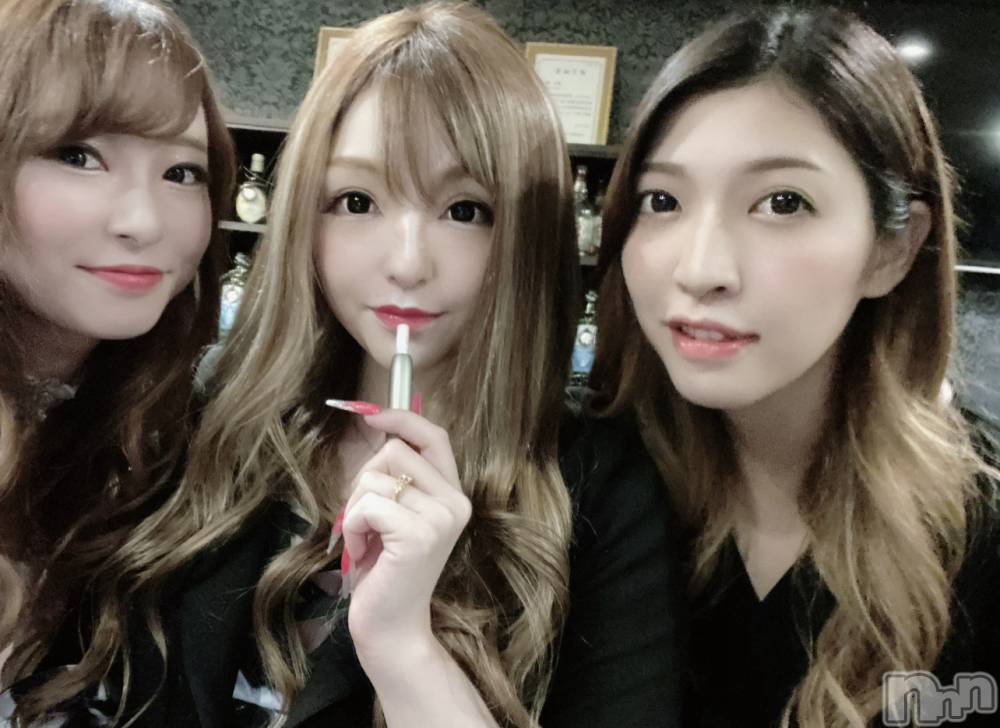 ĮХ顦Lounge R Style(饦󥸥륹)  Ĺ22̥֥֤ߤʲƤ롩
