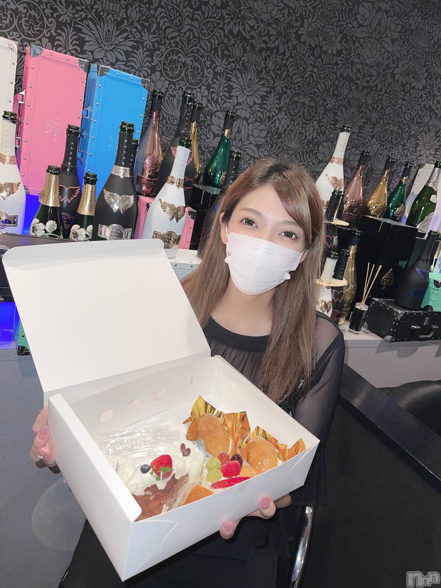ĮХ顦Lounge R Style(饦󥸥륹) 2021ǯ74̥֥̣