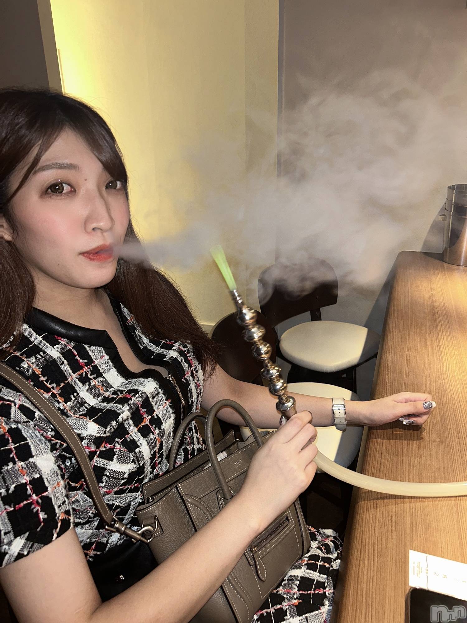 ĮХ顦Lounge R Style(饦󥸥륹) 2023ǯ75ֽ̥֥θ