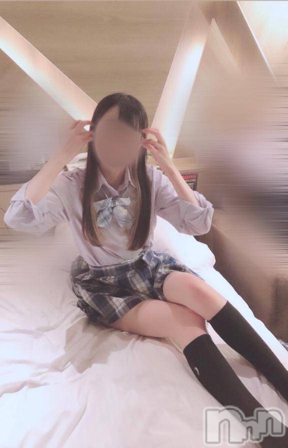 新潟手コキsleepy girl(スリーピーガール)ねるちゃん(22)の2025年2月23日写メブログ「足を絡めるのも🙊💓」