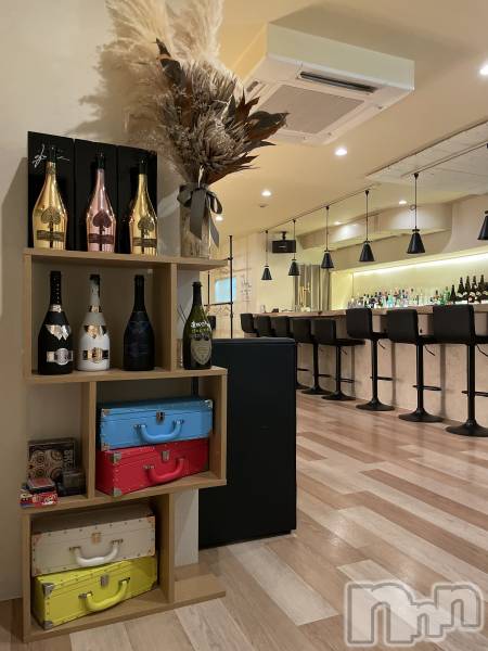 Įʥå륺СL'asile(饸)  2022ǯ831̥֥ޤ֤❣️