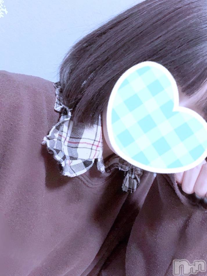新潟手コキ(ノエル)の2022年4月24日お店速報「SS級ロリ美少女【ななちゃん】デリコース対応です！」