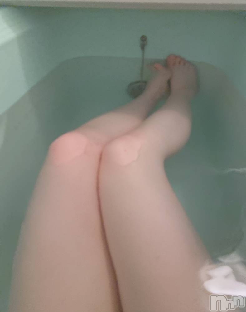 新潟デリヘルBIANCA～主人の知らない私～新潟店(ビアンカニイガタテン) 桜庭　うた(27)の5月16日写メブログ「朝から🌿」
