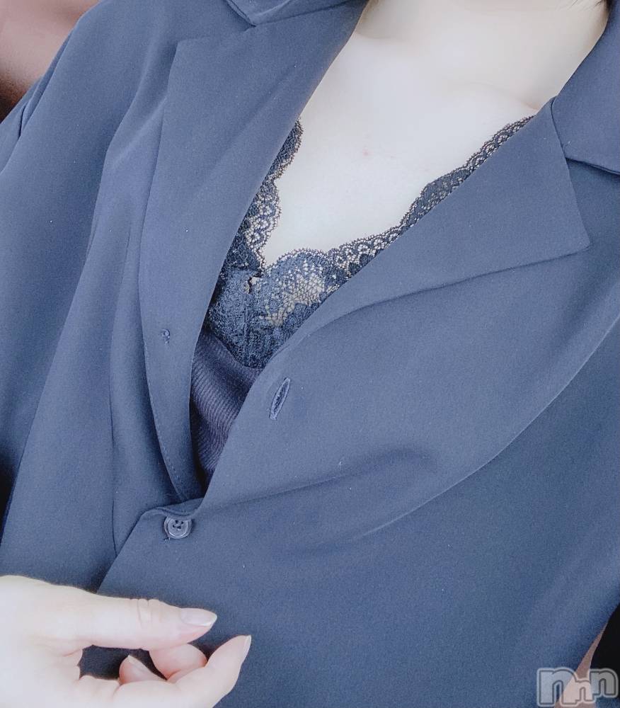 新潟デリヘルBIANCA～主人の知らない私～新潟店(ビアンカニイガタテン) 桜庭　うた(27)の8月19日写メブログ「お魚🐟」