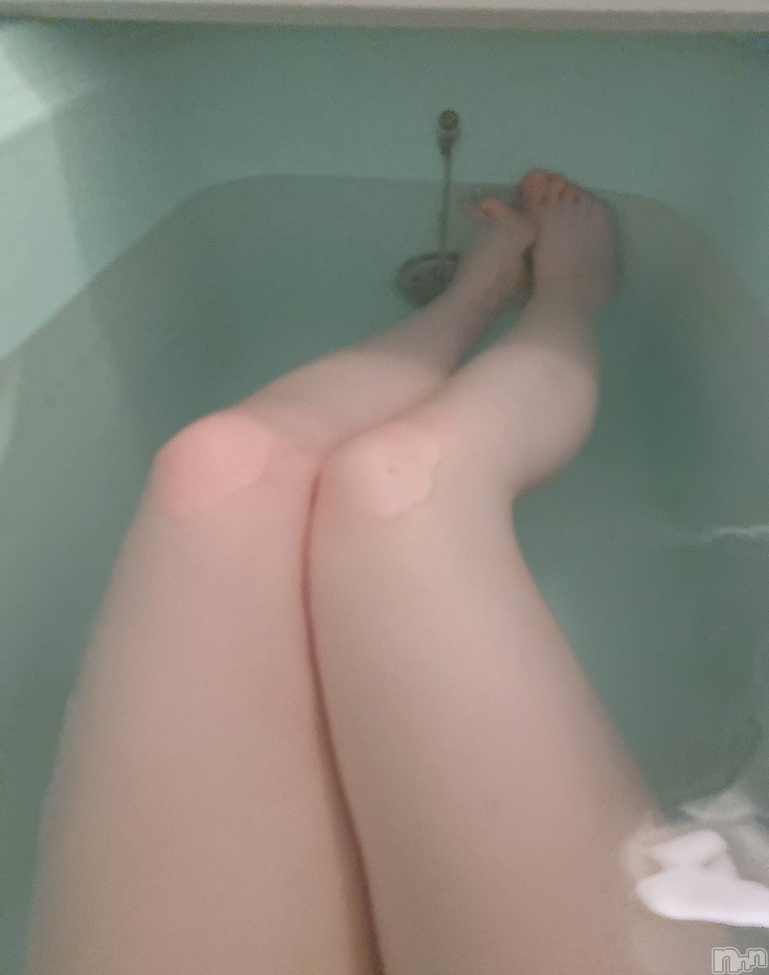 新潟デリヘルBIANCA～主人の知らない私～新潟店(ビアンカニイガタテン)桜庭　うた(27)の2021年5月16日写メブログ「朝から🌿」