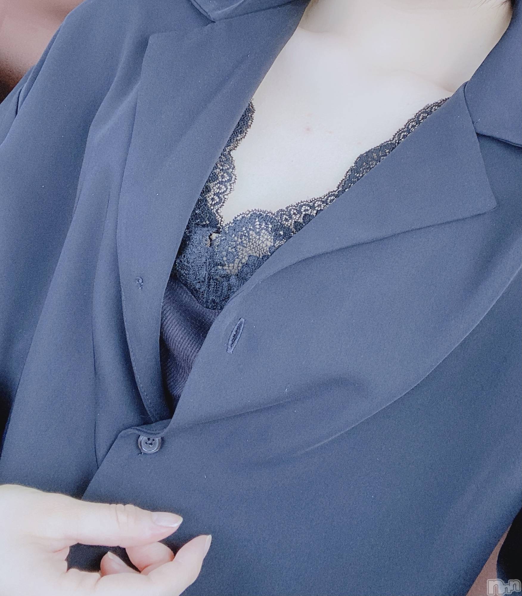 新潟デリヘルBIANCA～主人の知らない私～新潟店(ビアンカニイガタテン)桜庭　うた(27)の2021年8月19日写メブログ「お魚🐟」