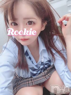 新人☆あいみ(22) 身長151cm、スリーサイズB86(E).W57.H84。長岡デリヘル ROOKIE(ルーキー)在籍。