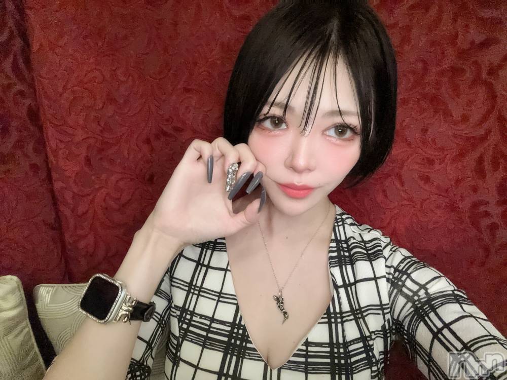 ���ܱ�������Х��顦�����club Eight(����֡�������) �ΤΤ���1��22���̥�֥�����1��22�� 19��30ʬ�Υ֥�����