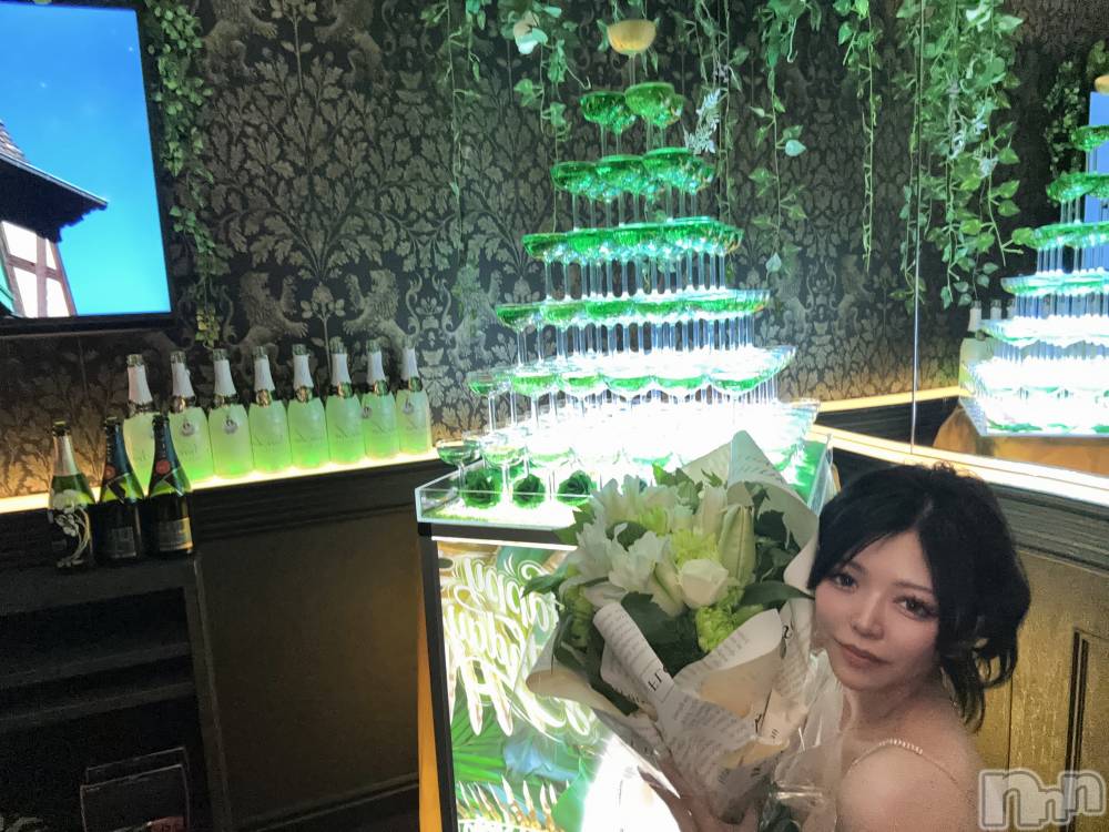 ���ܱ�������Х��顦�����club Eight(����֡�������) �ΤΤ���6��27���̥�֥�����6��27�� 13��21ʬ�Υ֥�����
