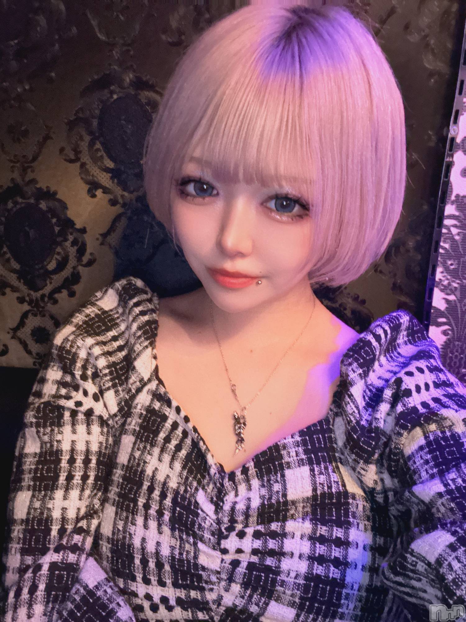 ܱХ顦club Eight(֡) 2023ǯ101̥֥֤ˤӡ