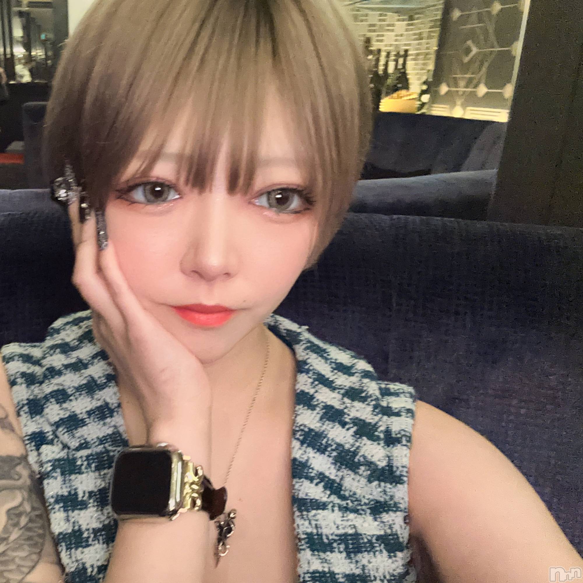ܱХ顦club Eight(֡) 2025ǯ122̥֥122 1935ʬΥ֥