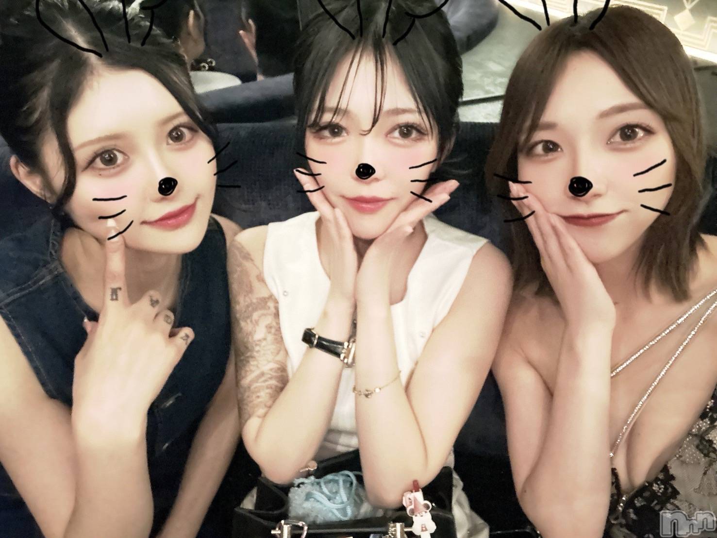 ���ܱ�������Х��顦�����club Eight(����֡�������) ��2026ǯ1��17���̥�֥�����1��17�� 14��01ʬ�Υ֥�����