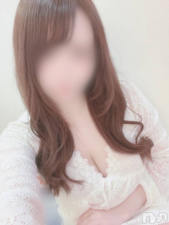 新潟風俗エステ(メルト)の2022年7月14日お店速報「ロリっ子なのに超巨乳!! ”るいちゃん”が久々に出勤致します♪」