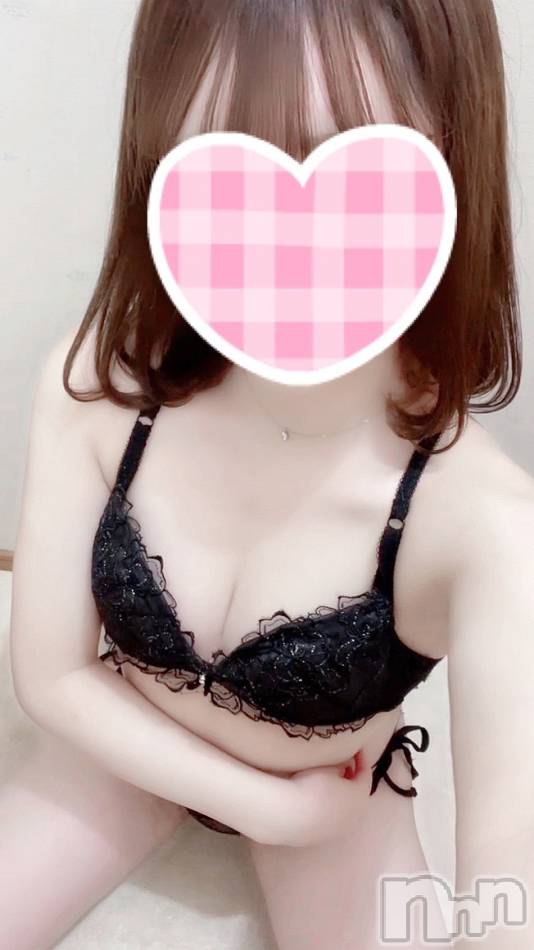 新潟風俗エステ(メルト)の2022年11月7日お店速報「次世代を担う19歳美少女デビュー!! りあちゃんの初めてを奪うのは誰だ!」