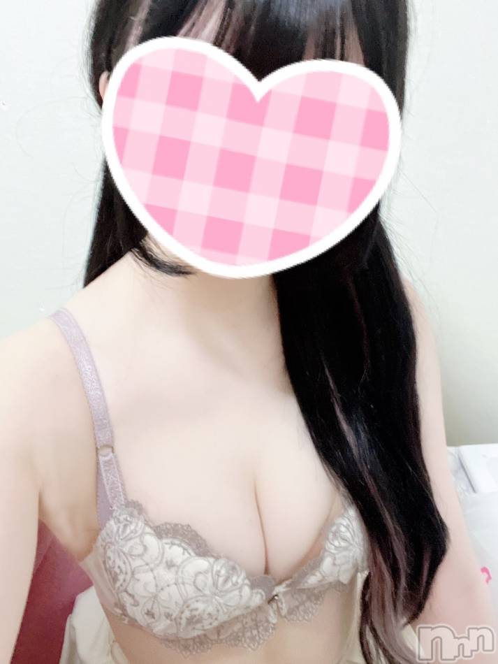 新潟風俗エステ(メルト)の2024年7月17日お店速報「˙˚ʚ天使降臨!おっとり可愛いりりちゃんのご予約はお早めにɞ˚˙」