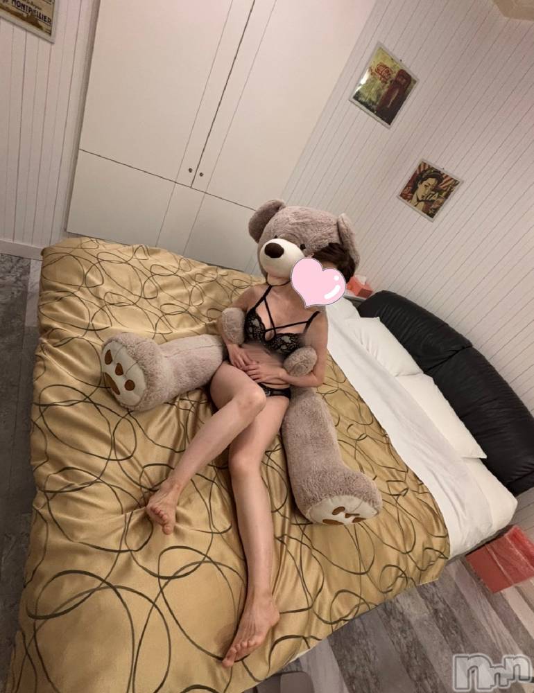三条デリヘルLady-出稼ぎ0！地域密着デリヘル-(レディー) みかな★幼さ残るロリ巨乳(23)の8月15日写メブログ「みてー！」