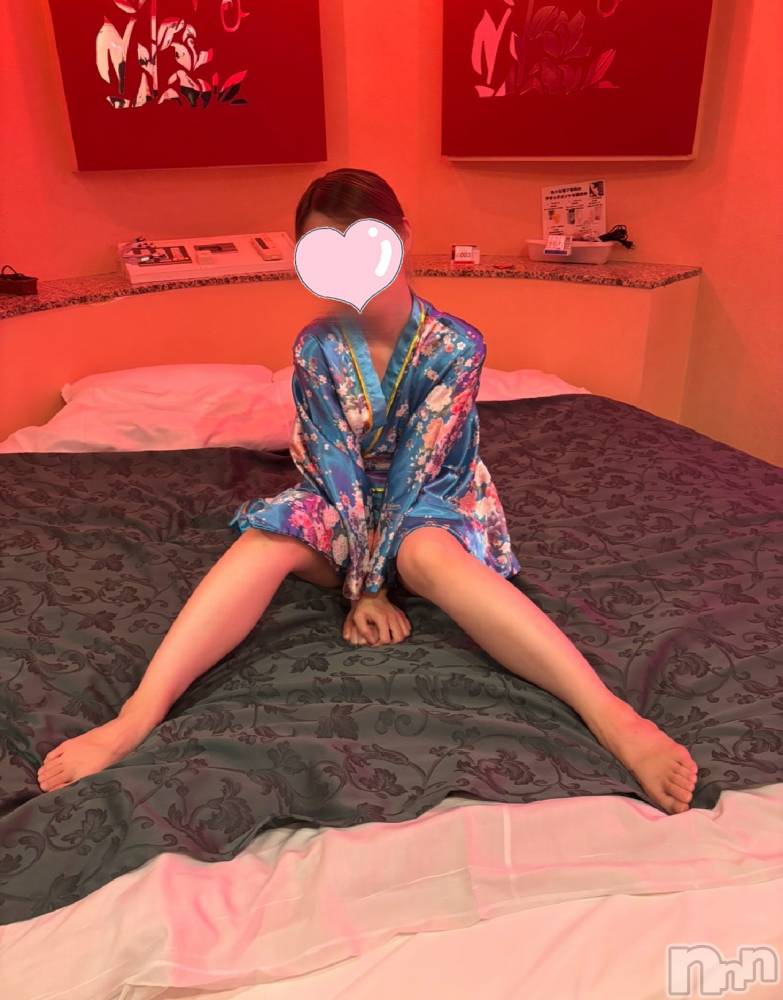 三条デリヘルLady-出稼ぎ0！地域密着デリヘル-(レディー) みかな★幼さ残るロリ巨乳(23)の9月17日写メブログ「ジンジンして、触りたくなるの」