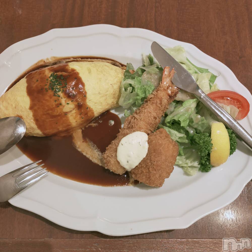 長岡デリヘル純・無垢(ジュンムク) あいか☆(21)の3月29日写メブログ「食べてきた！」