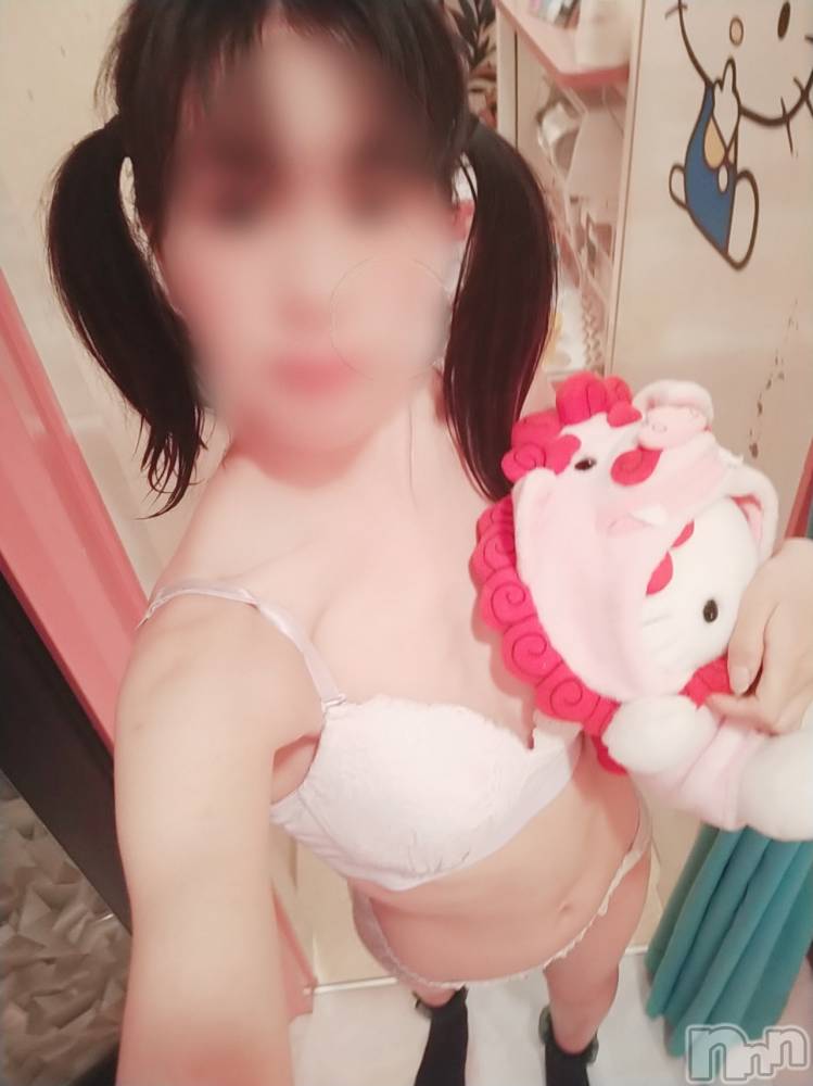 長岡デリヘル純・無垢(ジュンムク) あいか☆(21)の4月19日写メブログ「15時から19時まで出勤します♡」