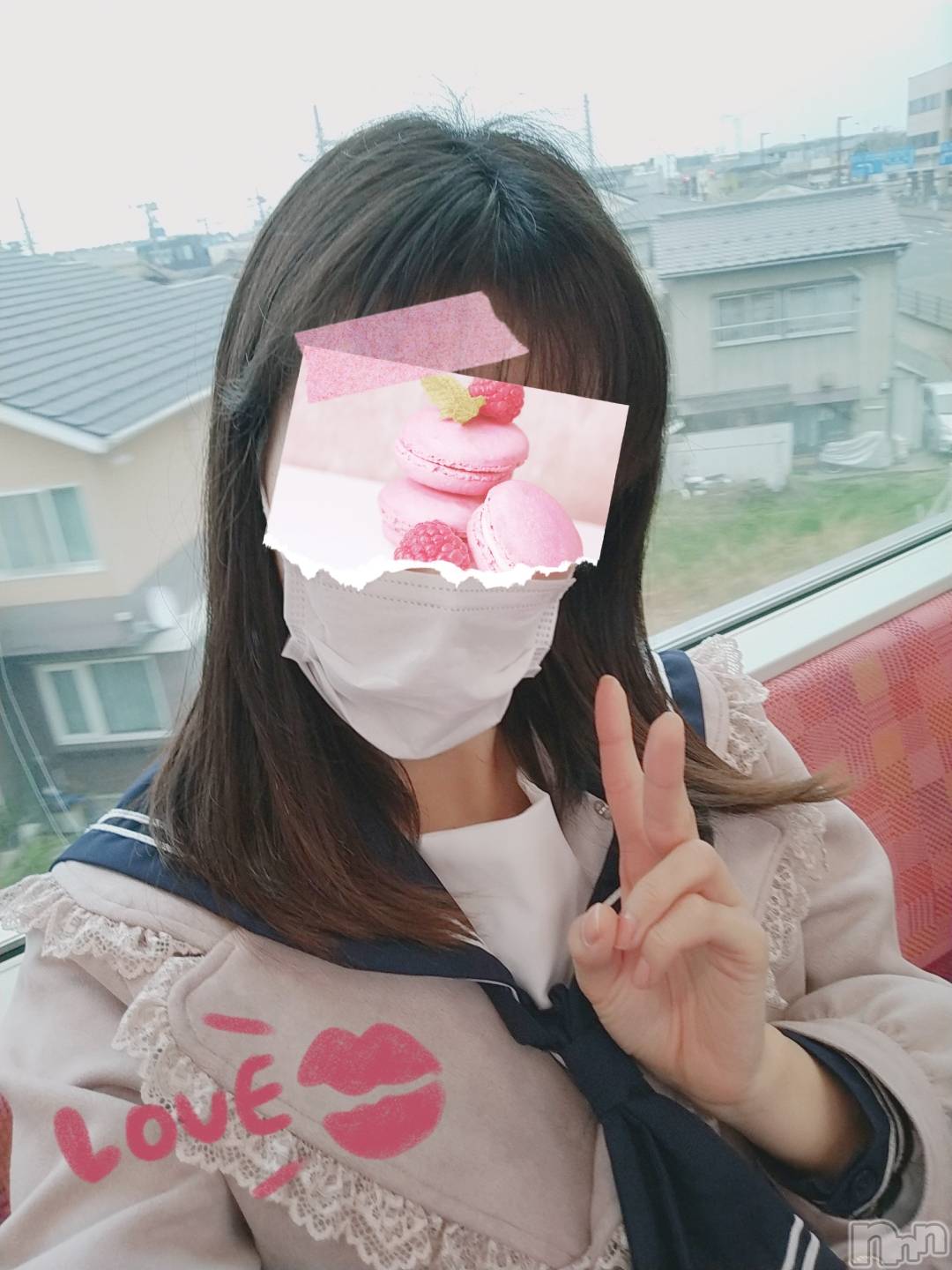 長岡デリヘル純・無垢(ジュンムク)あいか☆(21)の2021年4月7日写メブログ「バスの中のわたしです！」