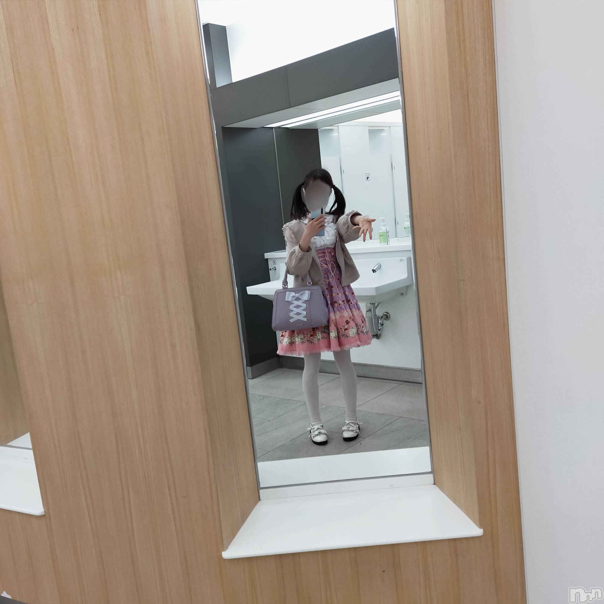 長岡デリヘル純・無垢(ジュンムク)あいか☆(21)の2021年4月11日写メブログ「出勤してます！」