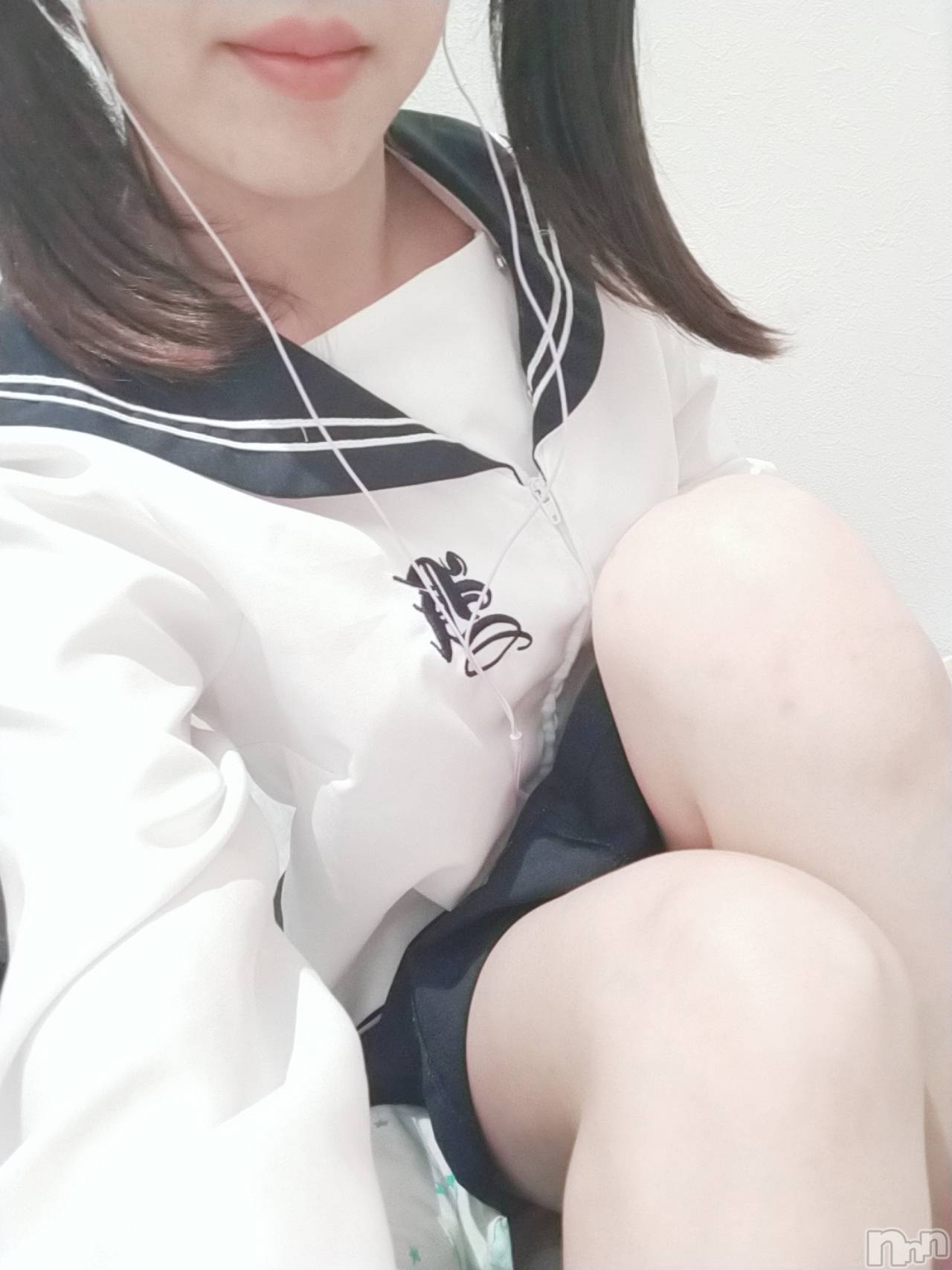 長岡デリヘル純・無垢(ジュンムク)あいか☆(21)の2021年4月29日写メブログ「待機室です♡♡♡♡」