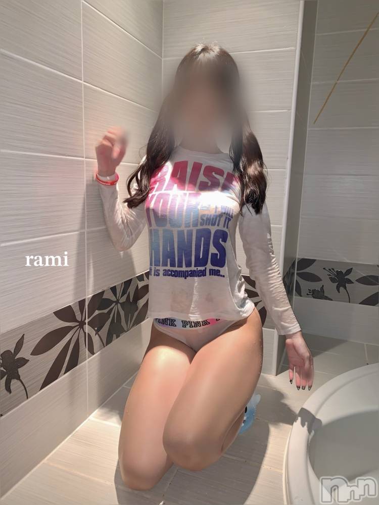 新潟デリヘルアンフィール-地元新潟の厳選された素人女性のみ-(アンフィール) らみ☆新潟1の天然美巨乳(25)の4月11日写メブログ「〇〇ビンビン🫣🖤」
