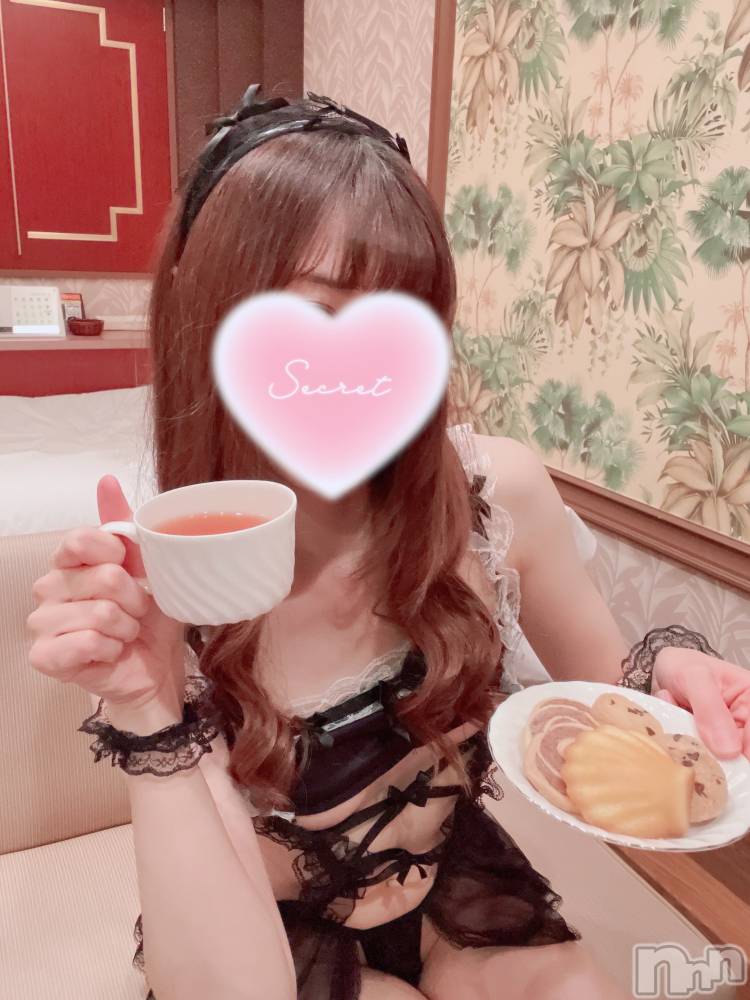 長岡デリヘル長岡市総合デリヘル COLOR～デリヘル・手コキ・密着エステ～(ナガオカシソウゴウデリヘルカラー) ゆきな(23)の12月18日写メブログ「でも餌付けは可👌🏻💕」