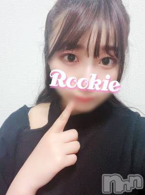 体験☆まりや(18) 身長168cm、スリーサイズB87(E).W57.H85。長岡デリヘル ROOKIE(ルーキー)在籍。
