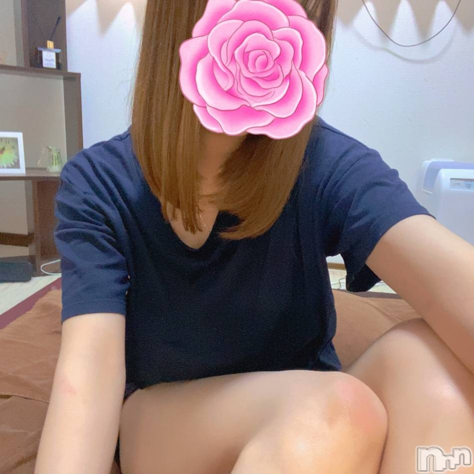 新潟メンズエステ(マイロ)の2023年7月16日お店速報「週末の出勤表です♪ご予約お待ちしてます！」