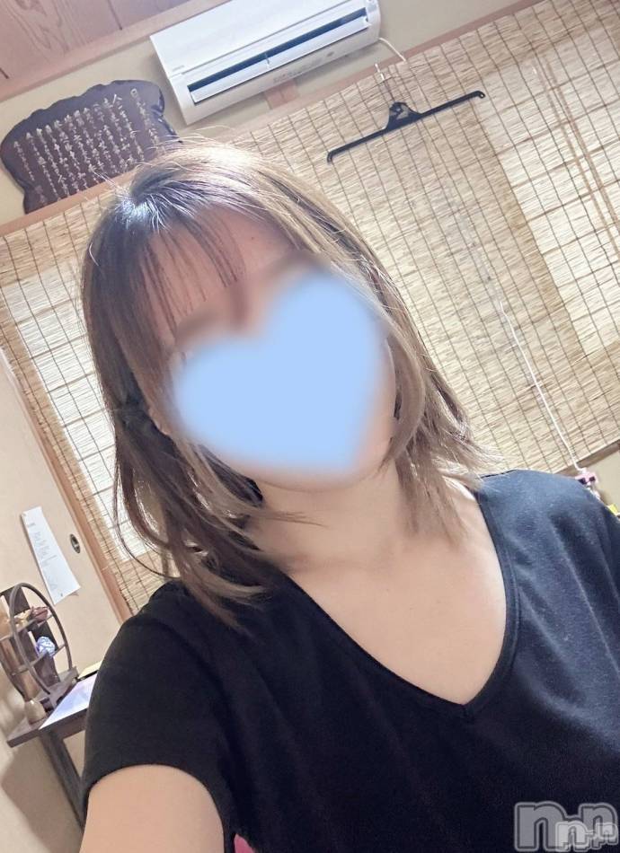 新潟メンズエステ(マイロ)の2023年12月15日お店速報「あきなちゃん本日17時からご案内✨激レア夜出勤✨」