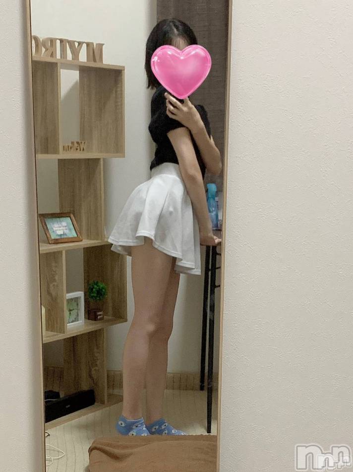 新潟メンズエステ(マイロ)の2024年1月5日お店速報「只今ゆりちゃんご案内可能です✨更にこの後18時からも激アツのメンツ🍀」