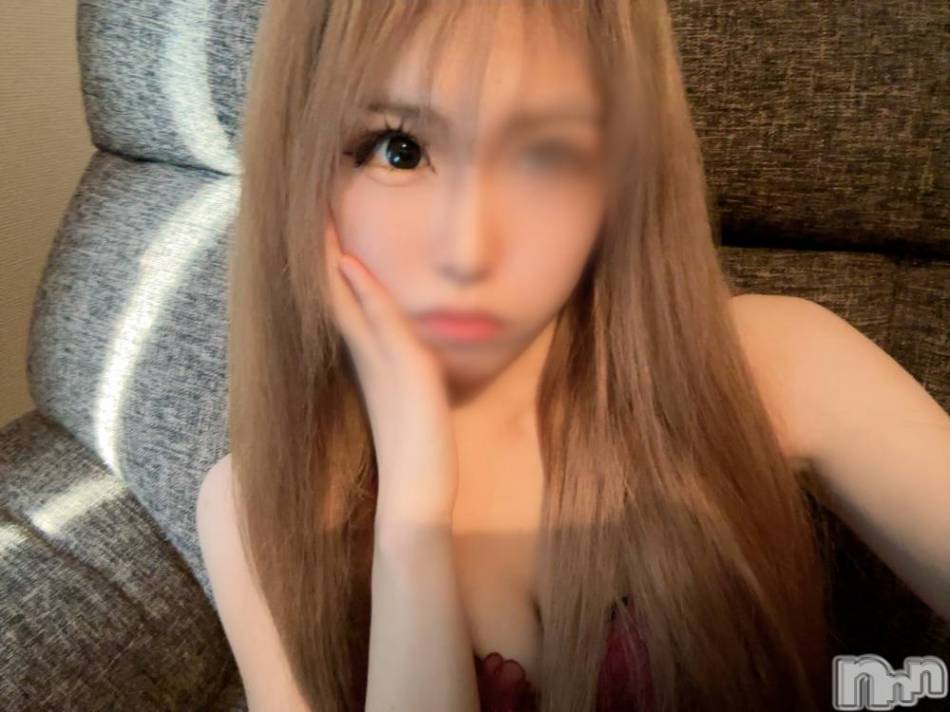 新潟メンズエステ(マイロ)の2024年4月28日お店速報「大人気ゆなちゃん13時からご案内中☆彡ご予約はお早めに！！」