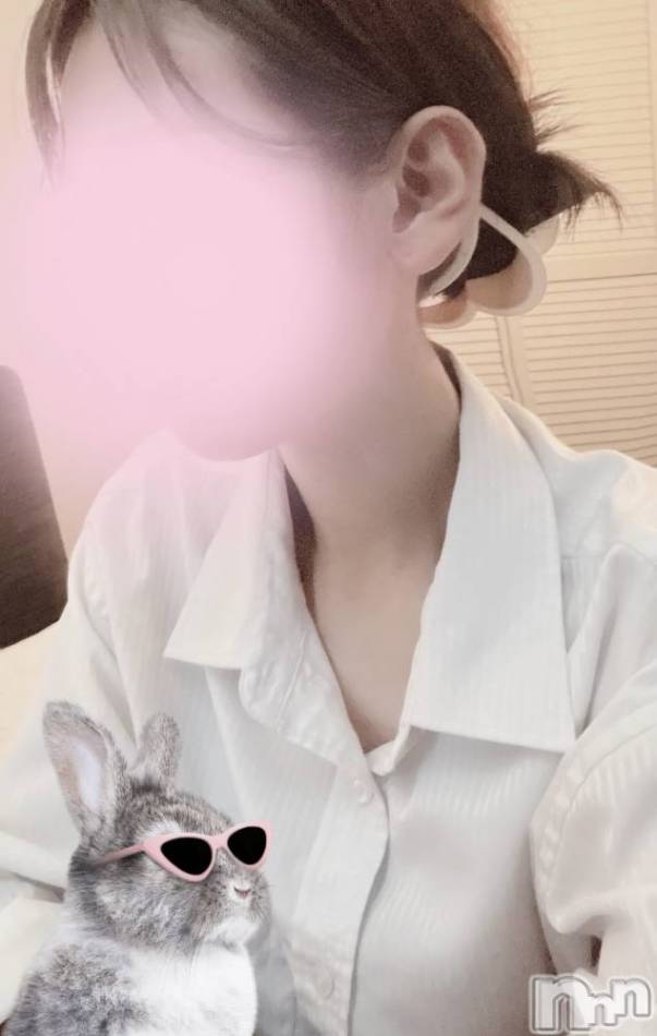 新潟メンズエステ(マイロ)の2024年5月10日お店速報「週末のシフトです✨事前のご予約お待ちしてます🍀」