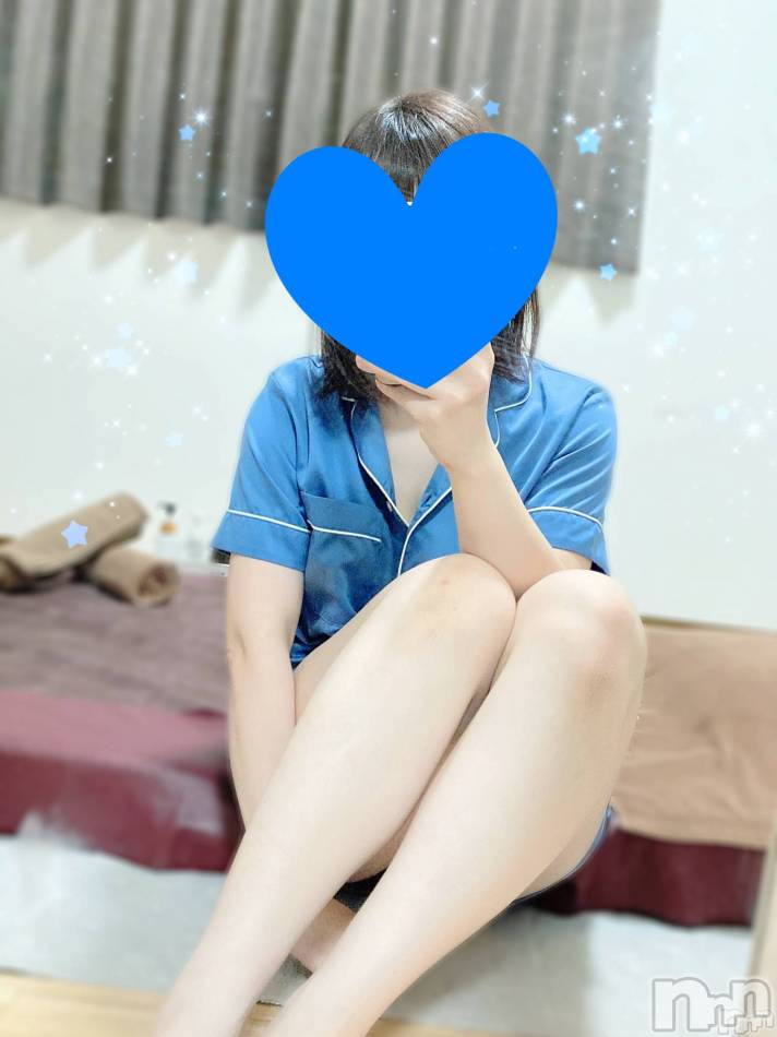 新潟メンズエステ(マイロ)の2024年7月19日お店速報「金曜16時まで使える平日割残り僅かです💦ご利用お待ちしてます！」