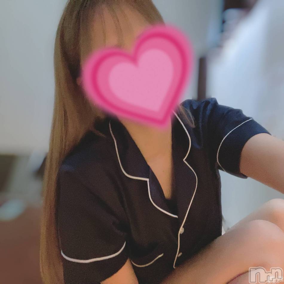 新潟メンズエステ(マイロ)の2024年11月4日お店速報「本日の出勤はこちら✨新クーポン配布中✨」