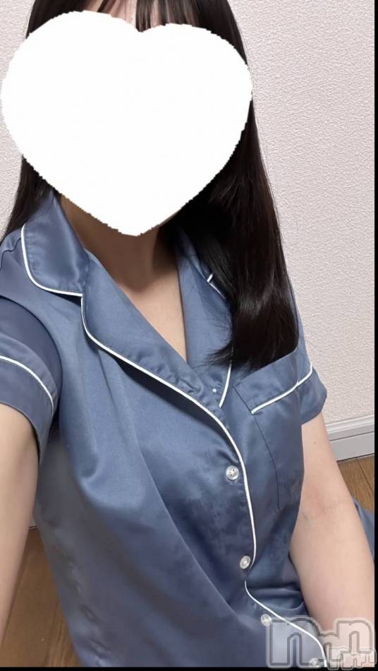 新潟メンズエステ(マイロ)の2024年12月30日お店速報「新人あかねちゃん17時からご案内中です！！ご予約はお早めに✨」