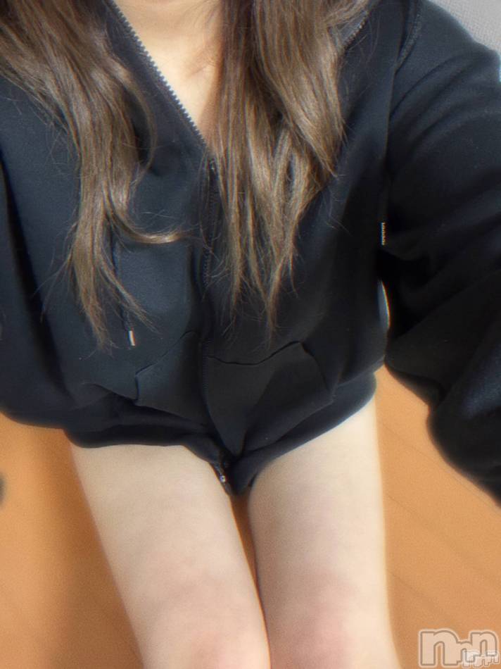 新潟メンズエステ(マイロ)の2025年12月16日お店速報「本日の出勤メンバーはこちら✨ご予約お待ちしております！！」