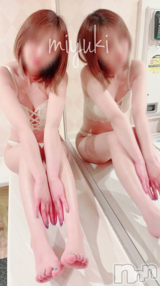 新潟風俗エステRouge(ルージュ) 平野 みゆき(32)の7月2日写メブログ「お勉強中だからもう少しまってね🥺🩵」