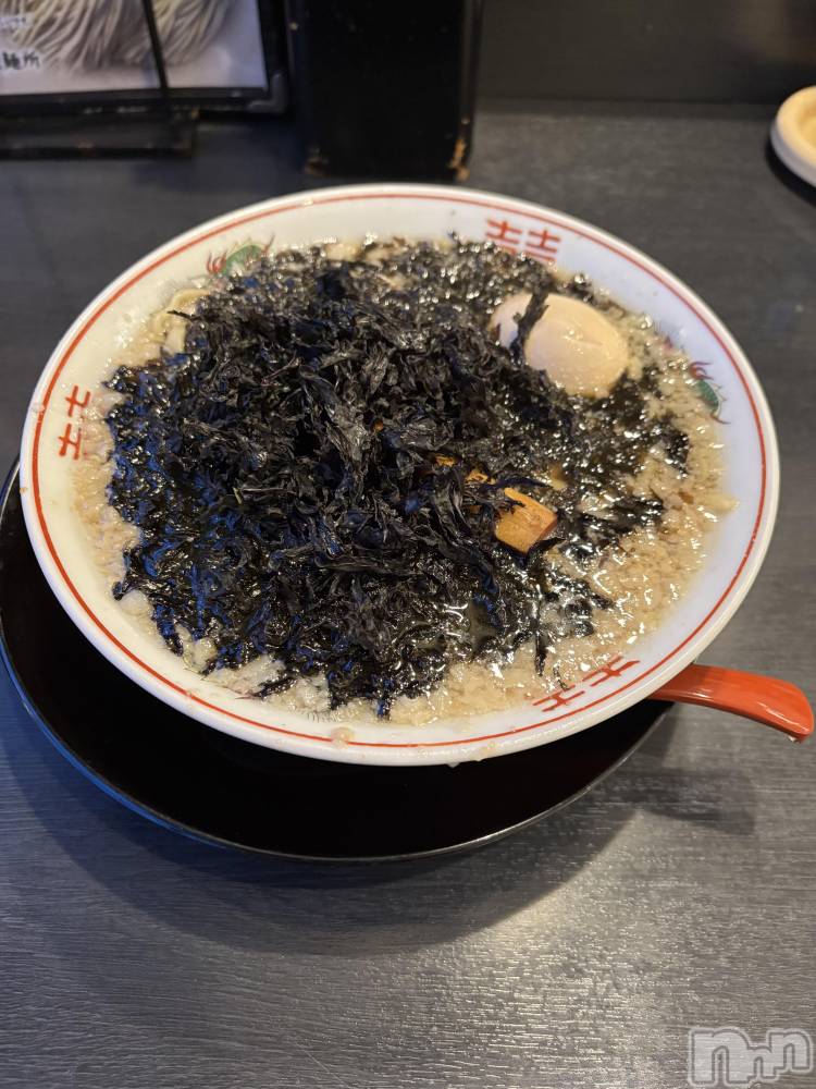 長岡デリヘル長岡風俗出張アロママッサージ(ナガオカフウゾクシュッチョウアロママッサージ) ひろ☆王様可☆(25)の4月3日写メブログ「こんにちは」