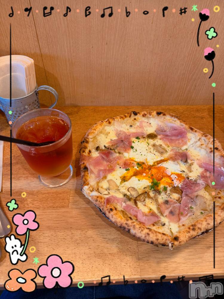 長岡デリヘル長岡風俗出張アロママッサージ(ナガオカフウゾクシュッチョウアロママッサージ) ひろ☆王様可☆(25)の10月3日写メブログ「こんばんは」