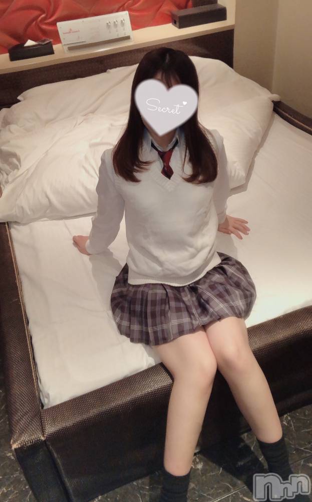 新潟手コキsleepy girl(スリーピーガール) なぎちゃん(22)の12月25日写メブログ「君との制服クリスマス」