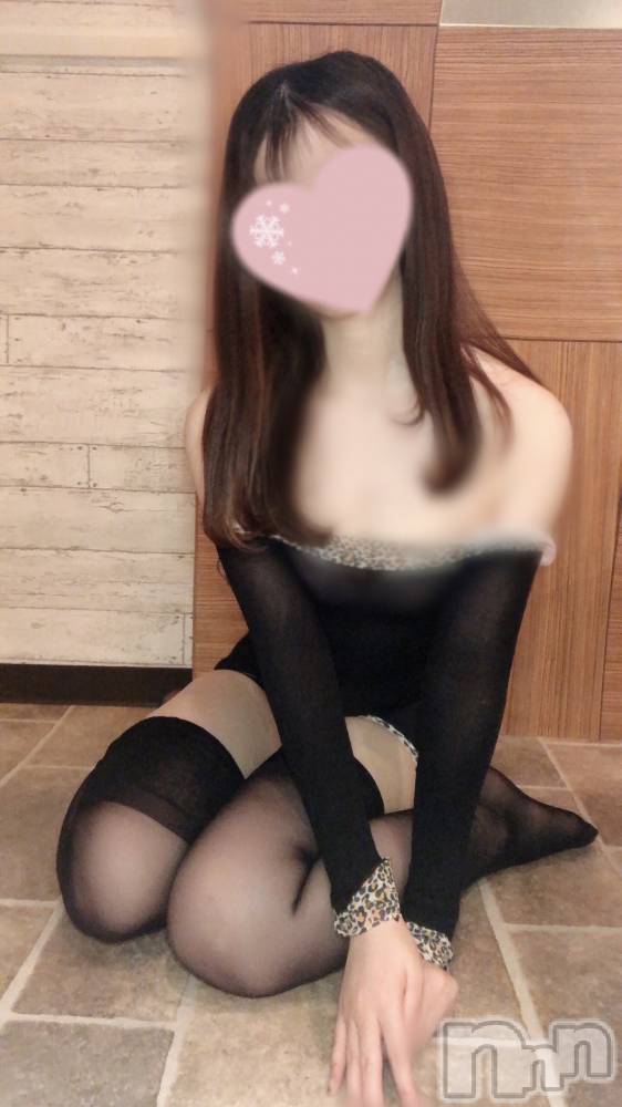 新潟手コキsleepy girl(スリーピーガール) なぎちゃん(22)の2月20日写メブログ「もっこりの中、見たいなぁ？」