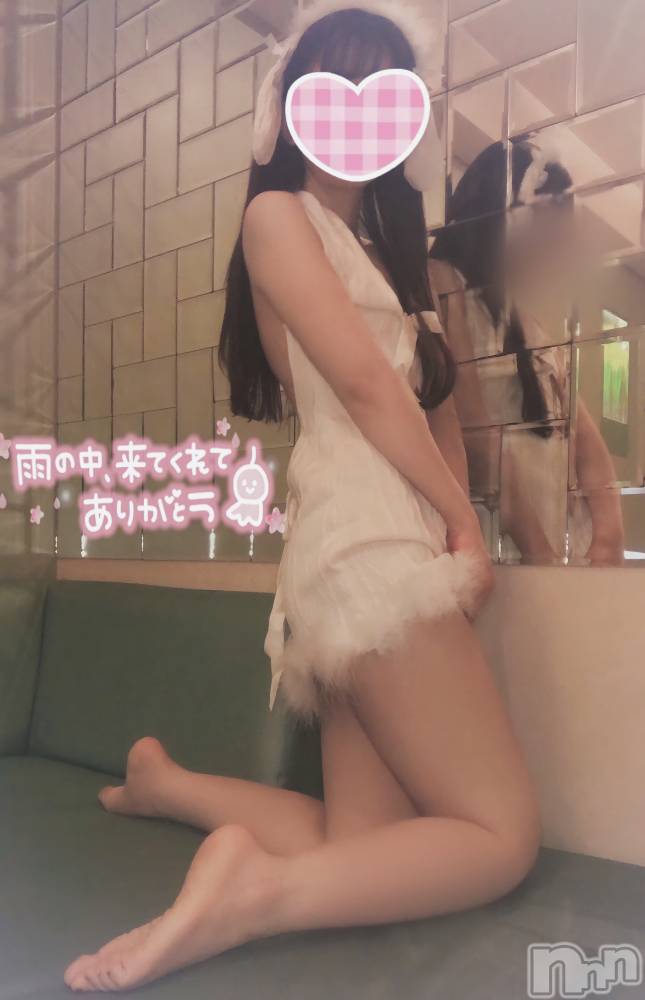 新潟手コキsleepy girl(スリーピーガール) なぎちゃん(22)の3月13日写メブログ「誰にも言えない内緒の事♡」