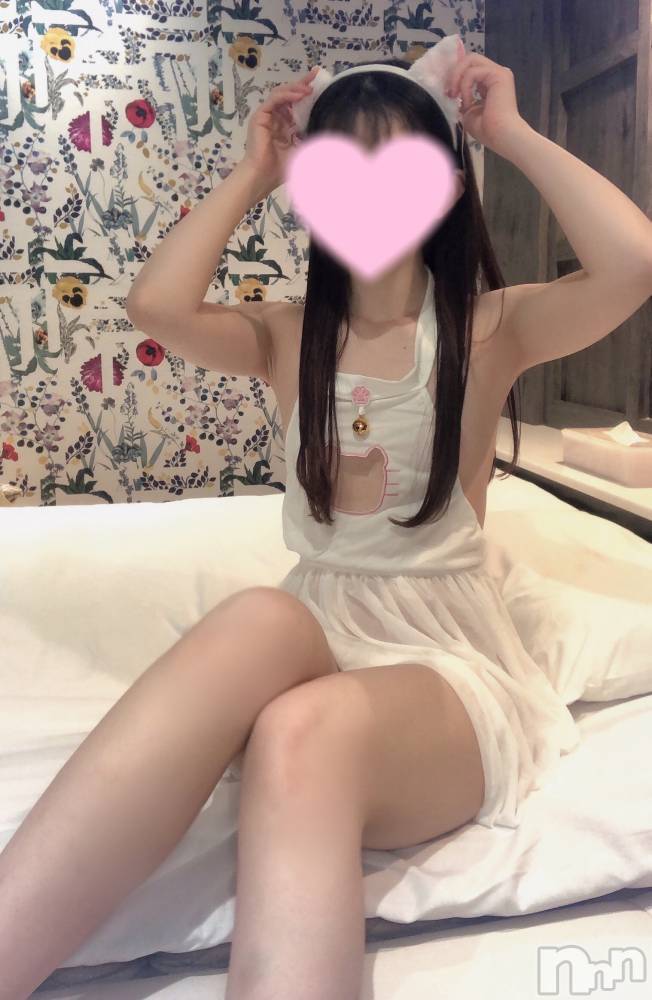 新潟手コキsleepy girl(スリーピーガール) なぎちゃん(20)の10月4日写メブログ「舐めてる時の顔♡」