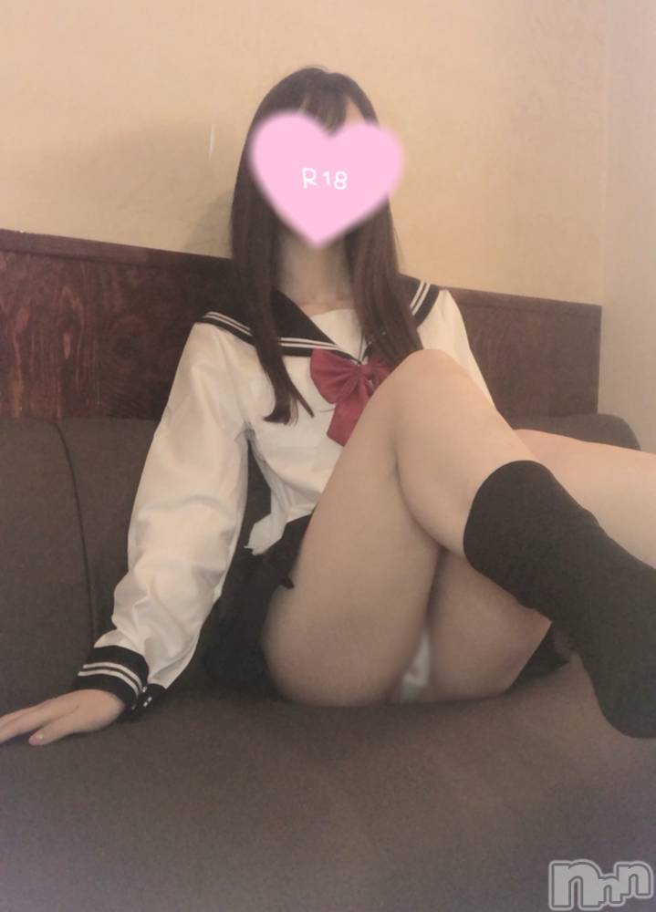 新潟手コキsleepy girl(スリーピーガール) なぎちゃん(22)の8月10日写メブログ「雨の日はお部屋でイチャイチャしよ？」