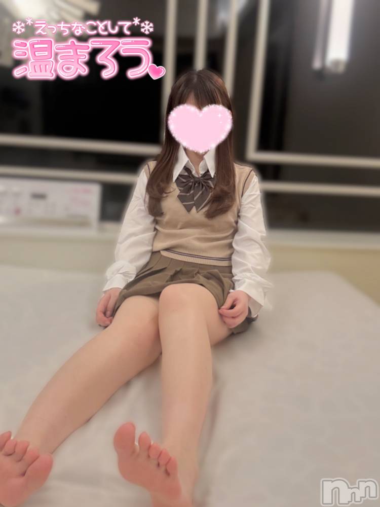 新潟デリヘルsleepy girl(スリーピーガール) なぎちゃん(22)の11月27日写メブログ「暖かいお部屋であったまろ♡」